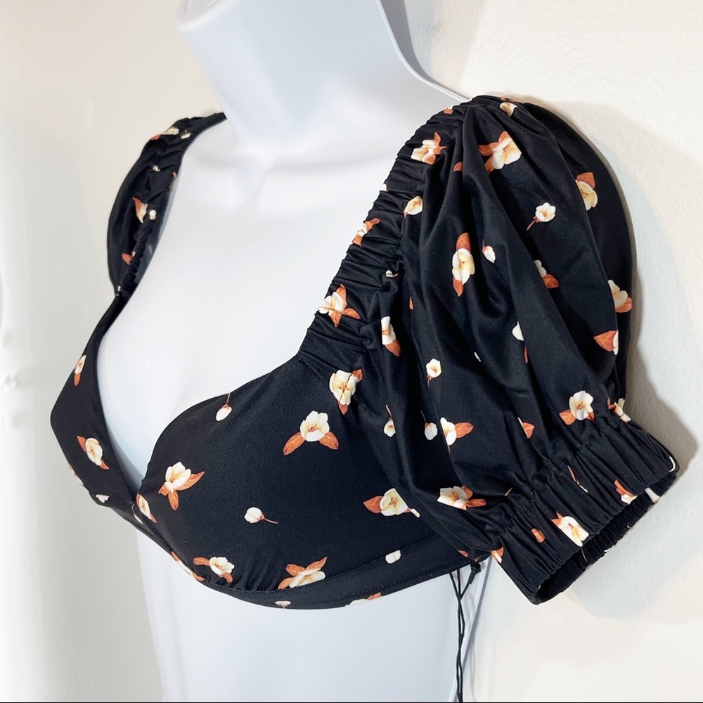 WeWoreWhat Bikini Top XS Floral Sweetheart Puff Sleeve Black - Picture 4 of 12